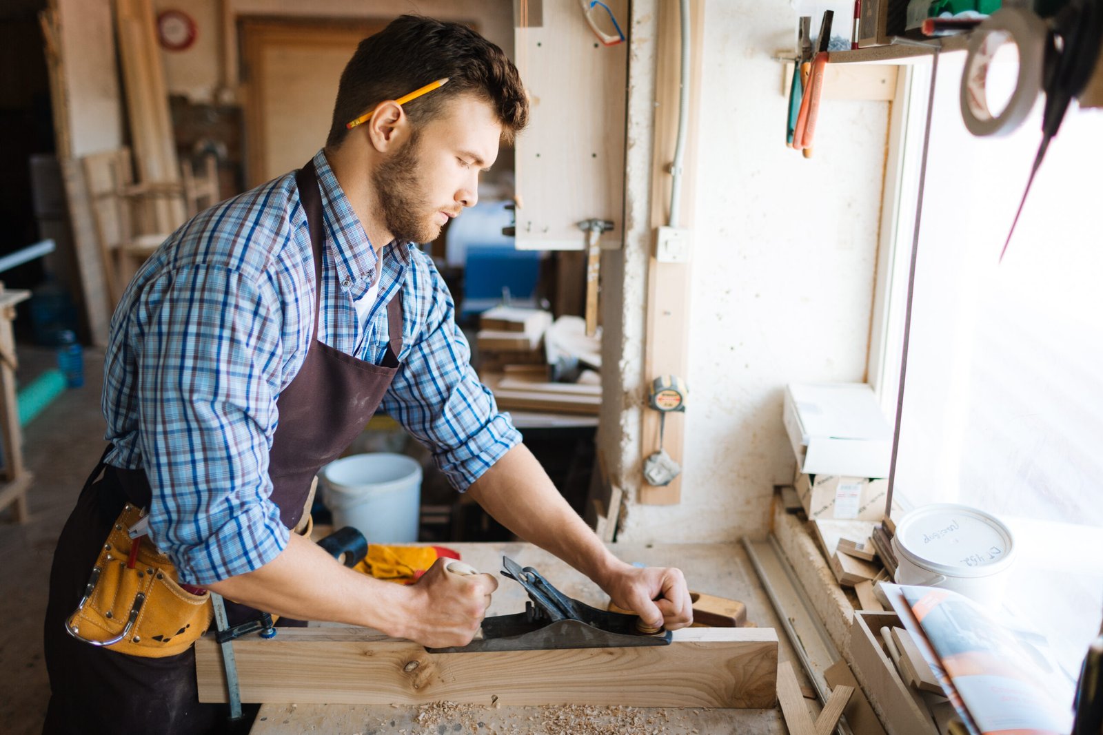 Top 10 Local Carpenters for Hire in Roseville – Rated & Reviewed